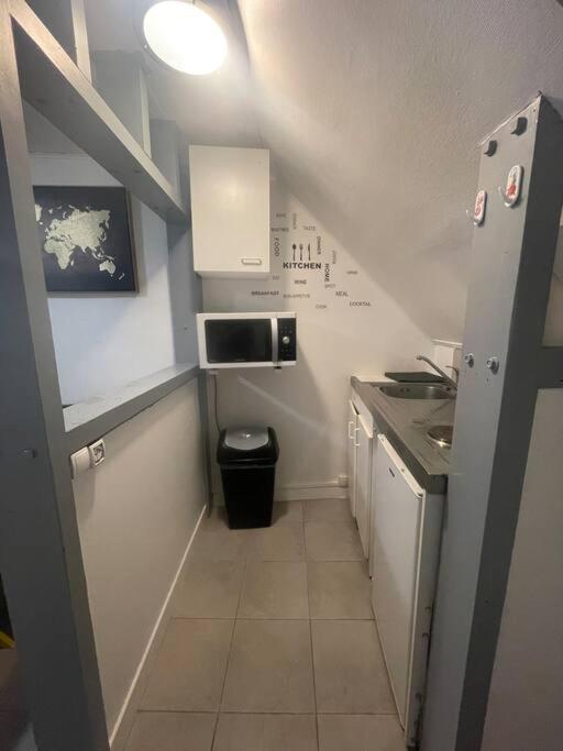 Appartement Cosy Centre Ville Мелюн Екстериор снимка